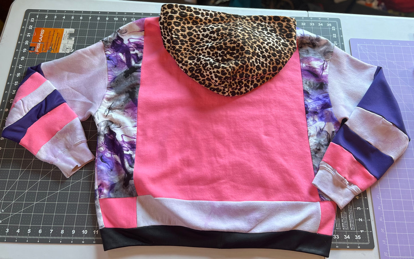 Oversized Fleece Patchwork Hoodie - Mia